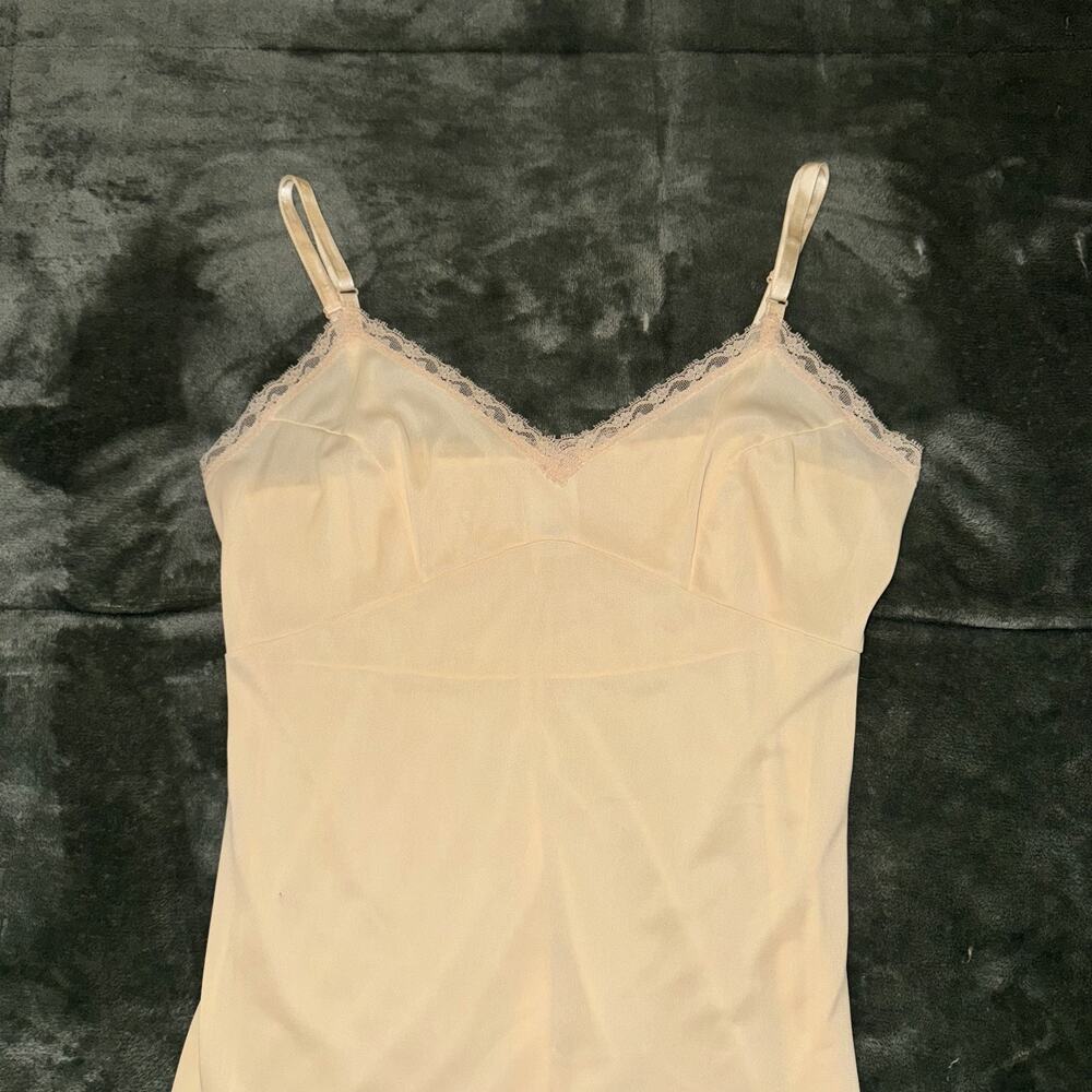 Vintage JCPenney Slip Dress Women 12/34 Beige Nylon Lace Trim Workers Union Made - Picture 4 of 7